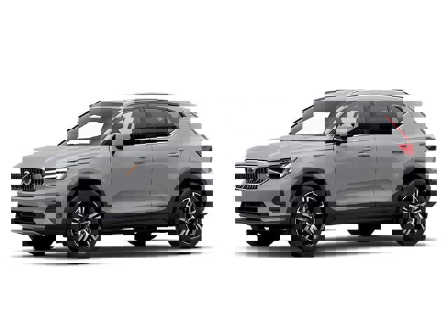 Certified 2025 Volvo XC40 B5 Core image 1