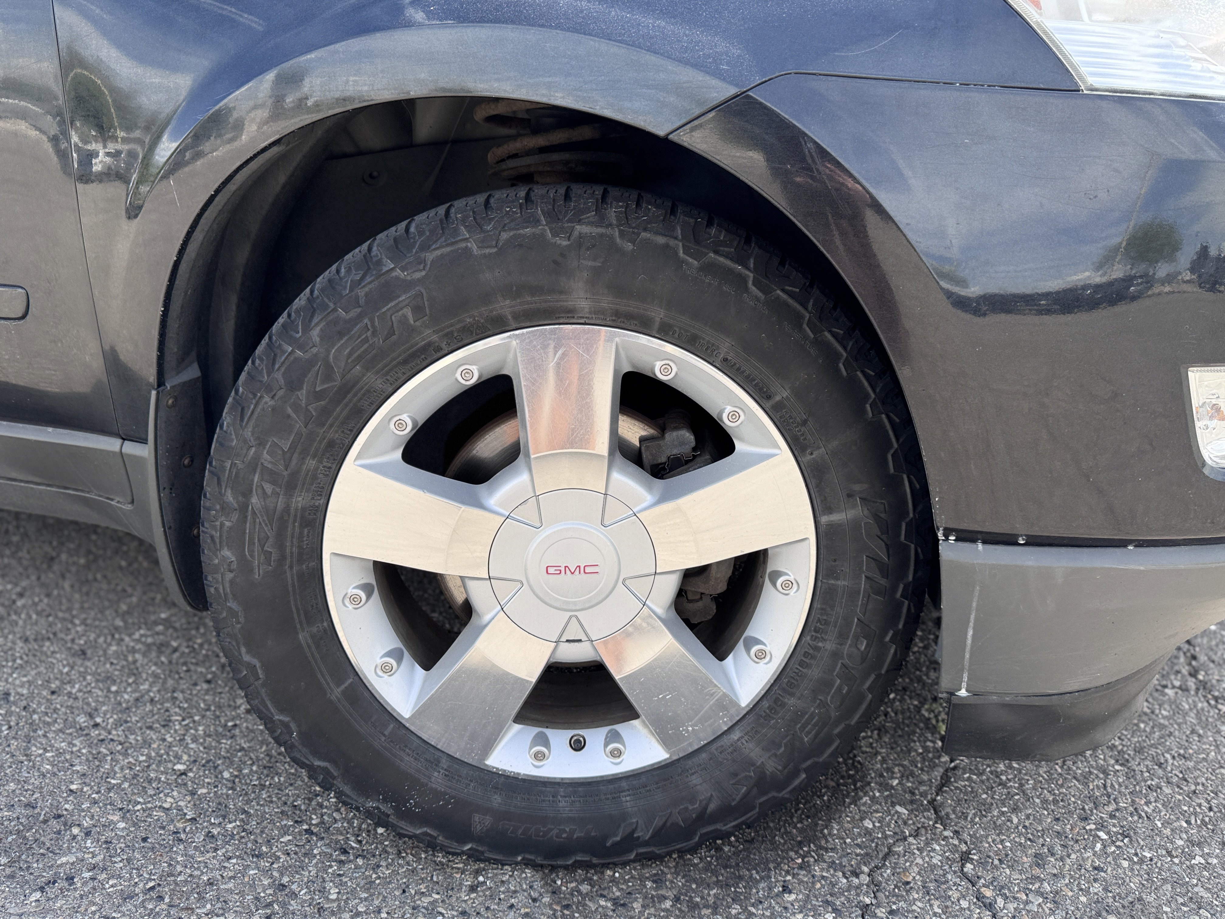 Used 2011 Chevrolet Traverse LT w/ Personal Connectivity Package AWD/4WD image 53