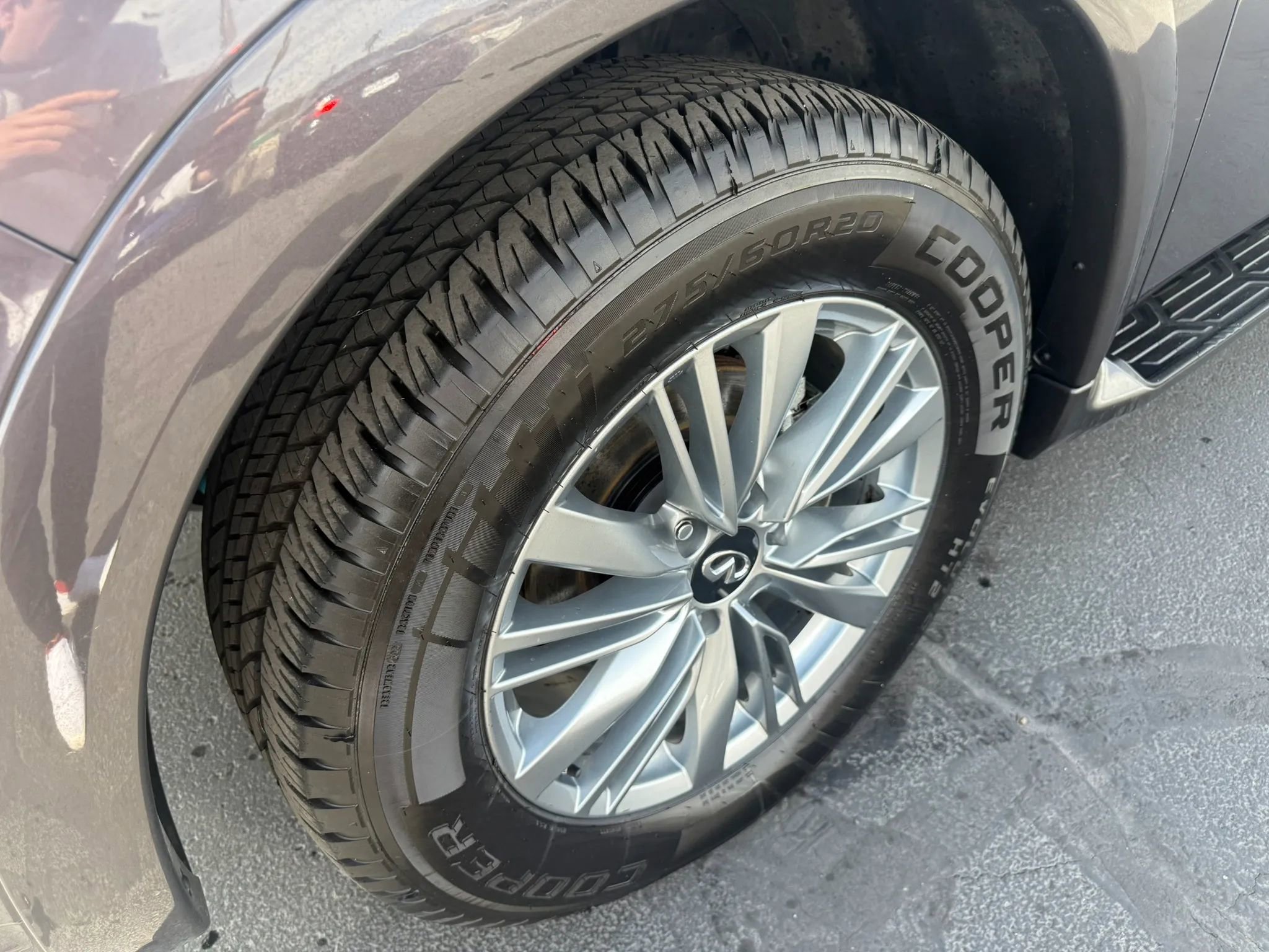 Used 2023 INFINITI QX80 Luxe w/ Cargo Package image 31