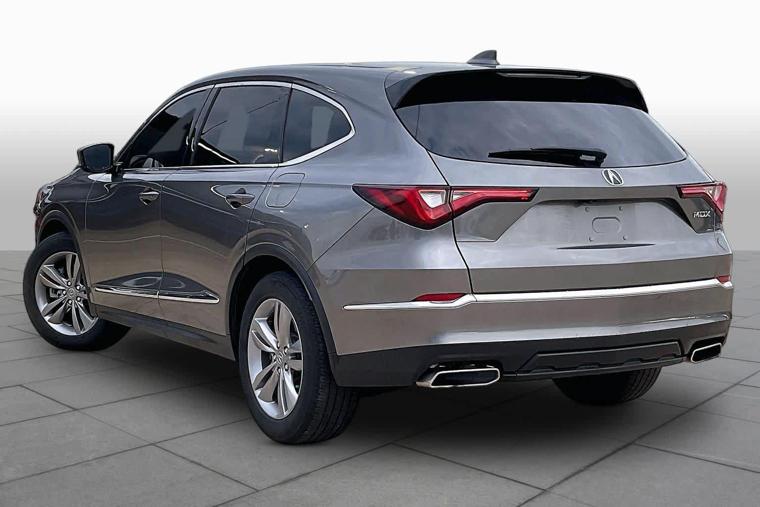 Used 2024 Acura MDX FWD image 11