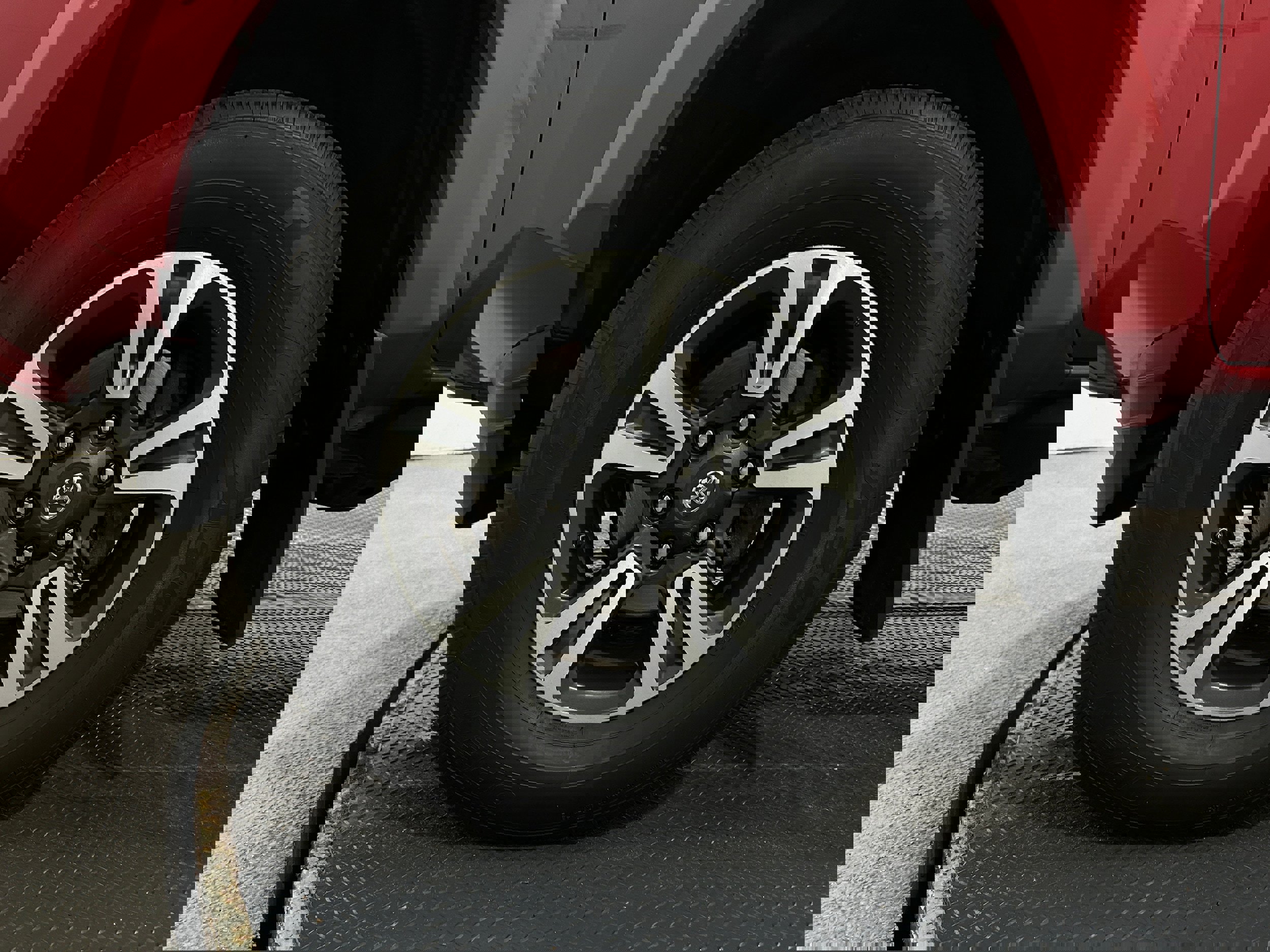 Used 2019 Toyota Tacoma TRD Sport image 31