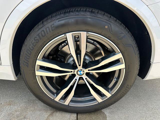 Used 2025 BMW X7 xDrive40i w/ Executive Package AWD/4WD image 32