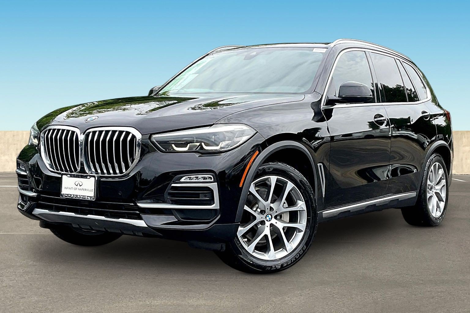 Used 2019 BMW X5 xDrive40i w/ Convenience Package AWD/4WD image 3