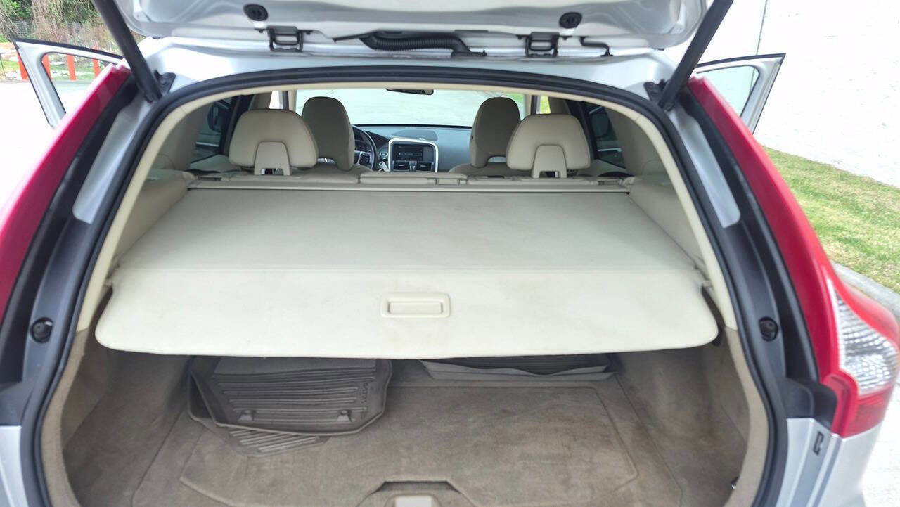 Used 2015 Volvo XC60 T5 Platinum FWD image 67