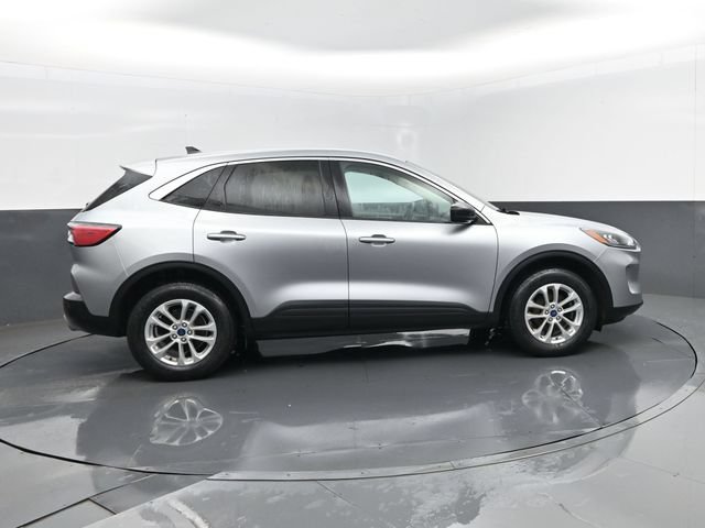 Used 2022 Ford Escape SE w/ Convenience Package AWD/4WD image 4