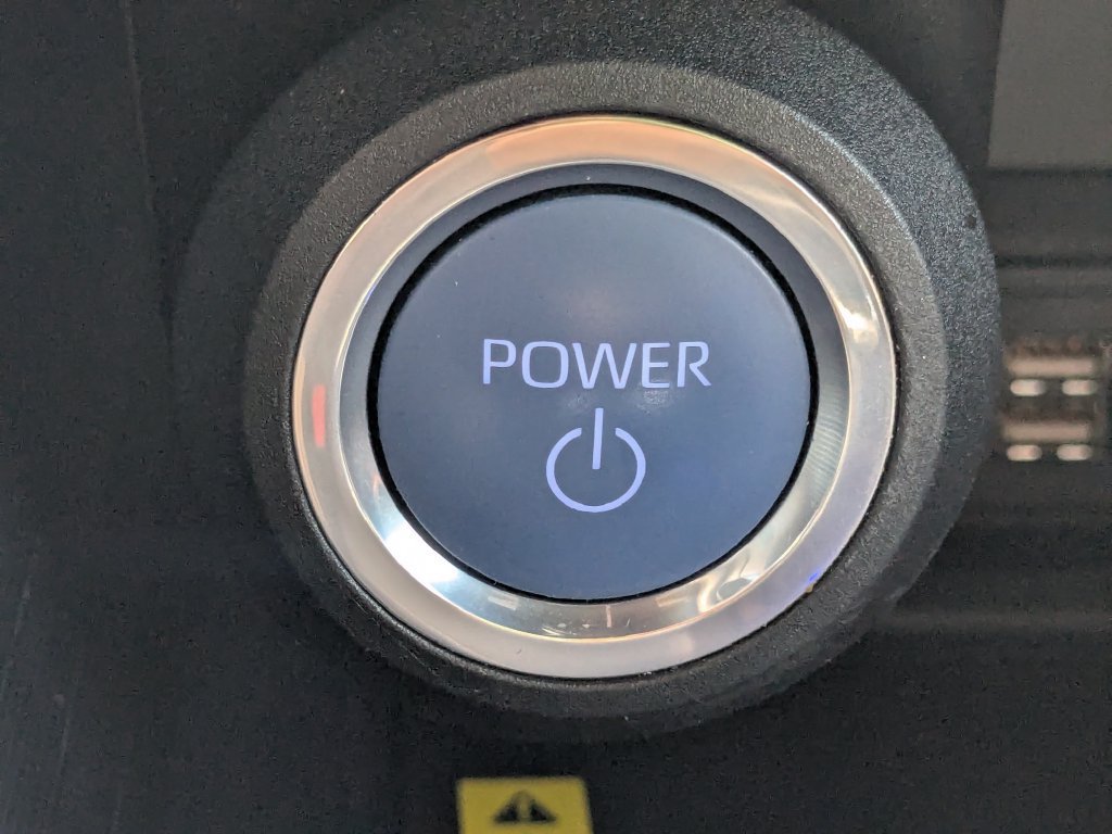 Used 2022 Toyota Venza Limited w/ Advanced Technology Package AWD/4WD image 17