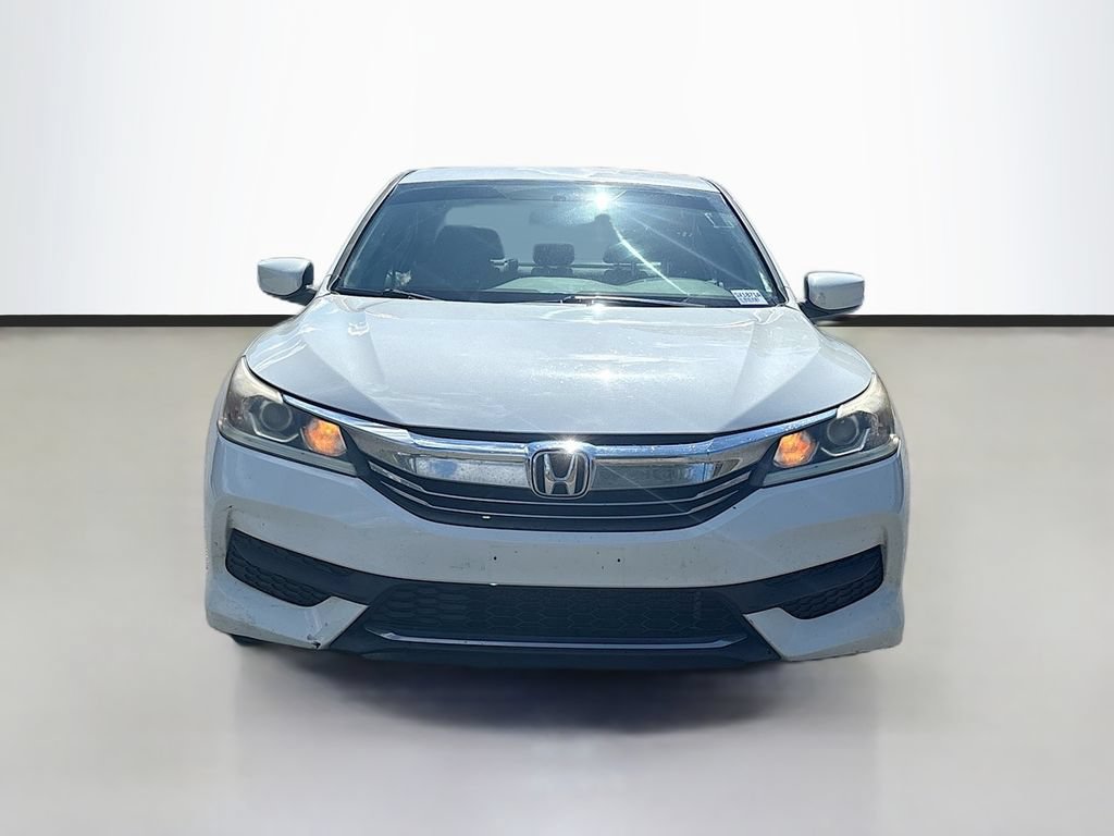 Used 2017 Honda Accord LX image 8
