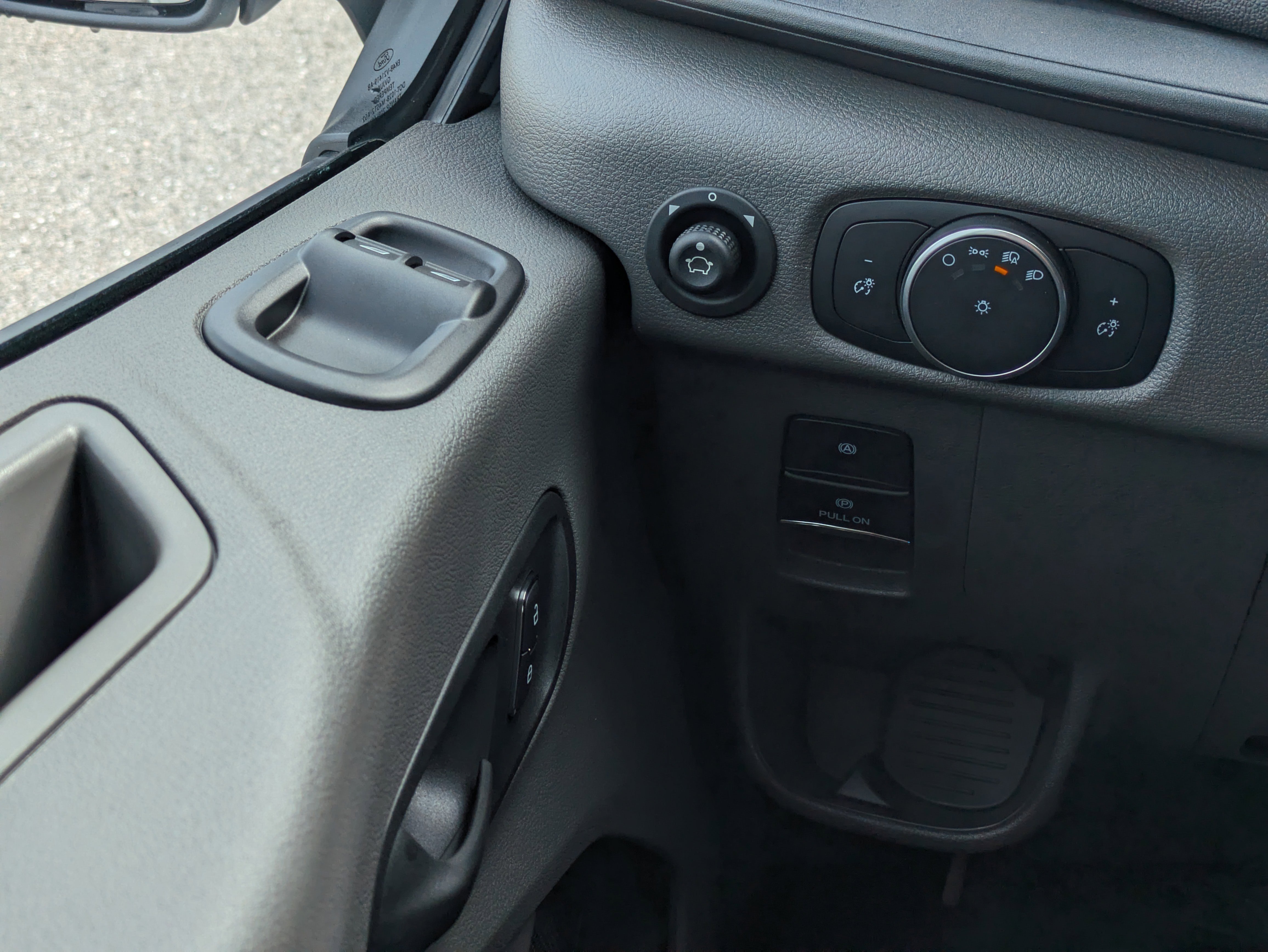 New 2026 Ford Transit 150 Low Roof RWD image 22