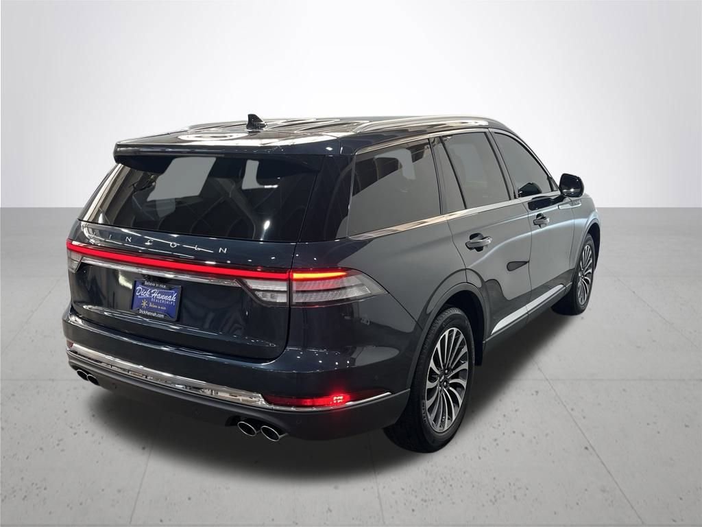 Used 2024 Lincoln Aviator Reserve w/ Equipment Group 201A image 10