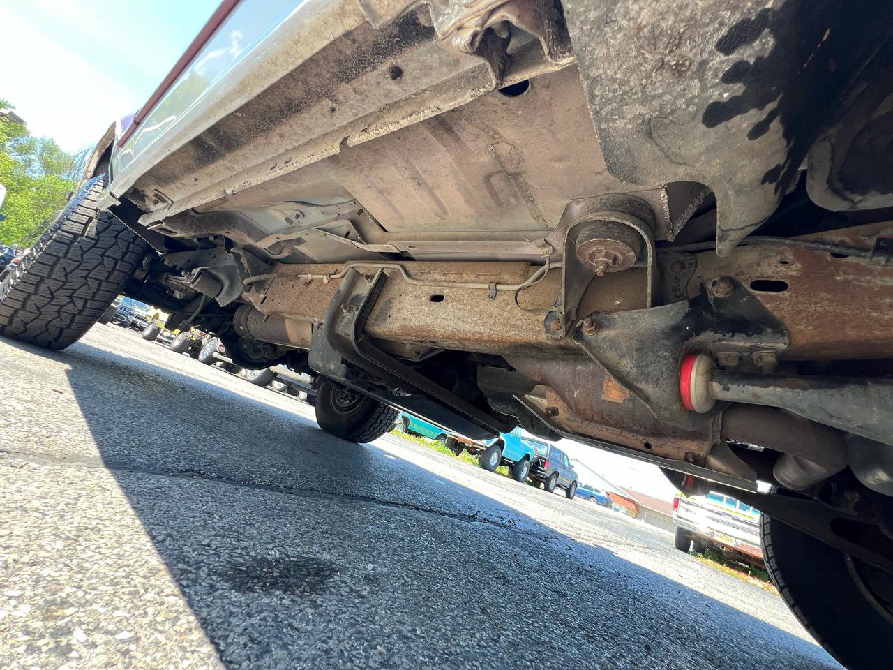 Used 1994 Ford Bronco XLT AWD/4WD image 22