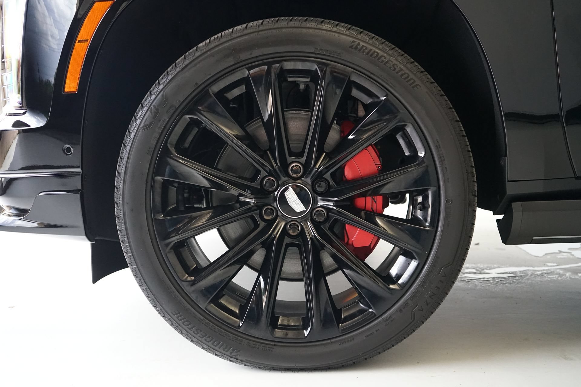 Used 2026 Cadillac Escalade ESV V AWD/4WD image 48