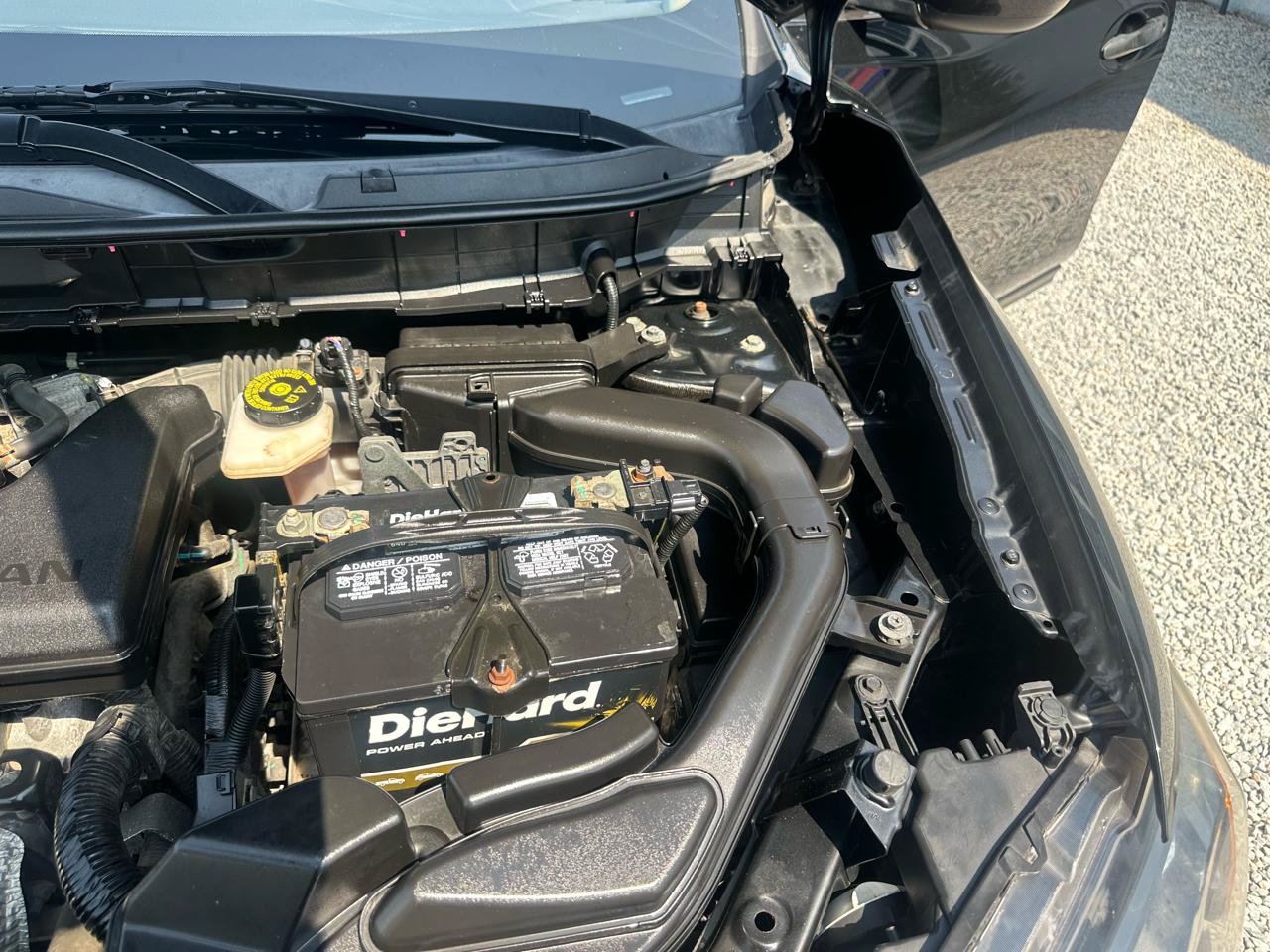 Used 2018 Nissan Rogue S AWD/4WD image 24