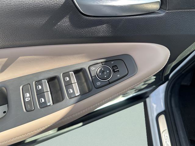 Used 2023 Hyundai Santa Fe SEL Premium image 13