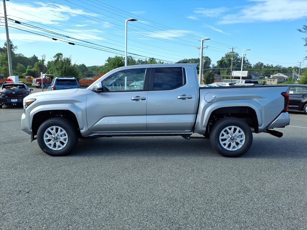 New 2026 Toyota Tacoma SR5 AWD/4WD image 6