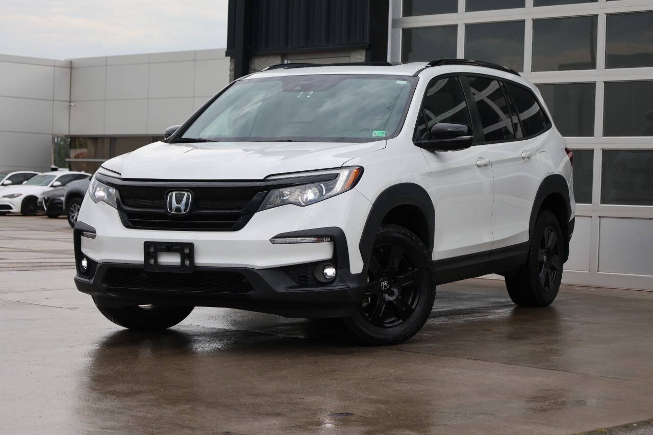 Used 2022 Honda Pilot TrailSport image 3