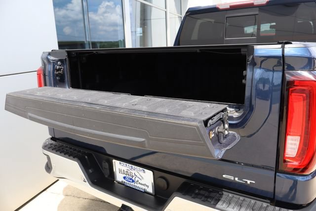 Used 2019 GMC Sierra 1500 SLT w/ SLT Premium Plus Package AWD/4WD image 13