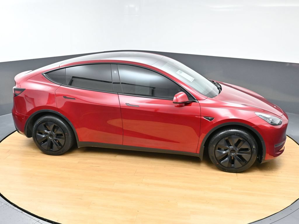Used 2024 Tesla Model Y Long Range RWD image 49
