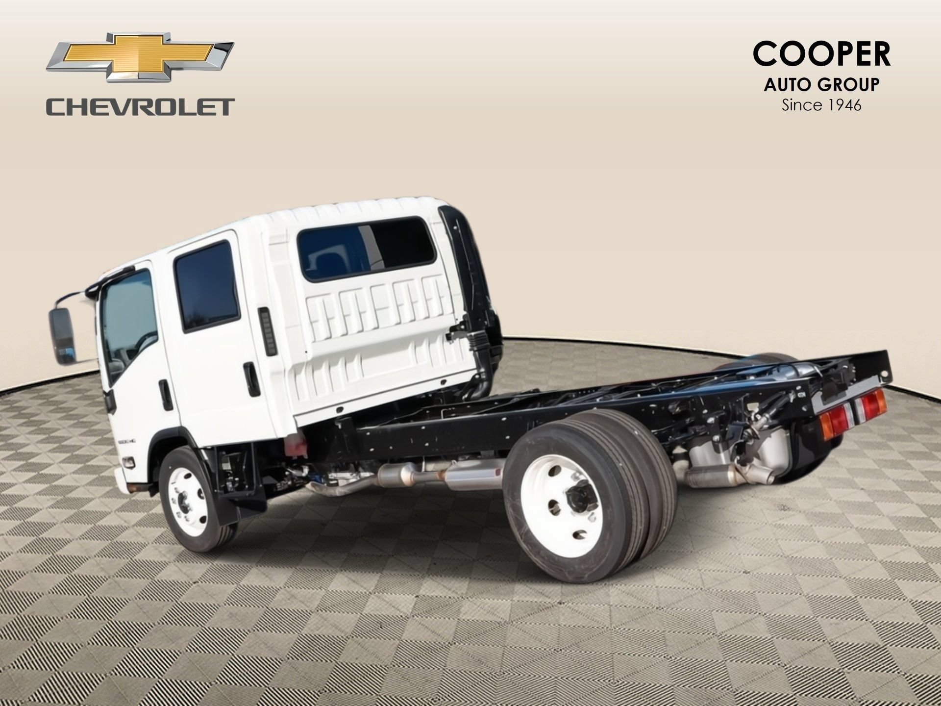 New 2024 Chevrolet Low Cab Forward 5500HG RWD image 17
