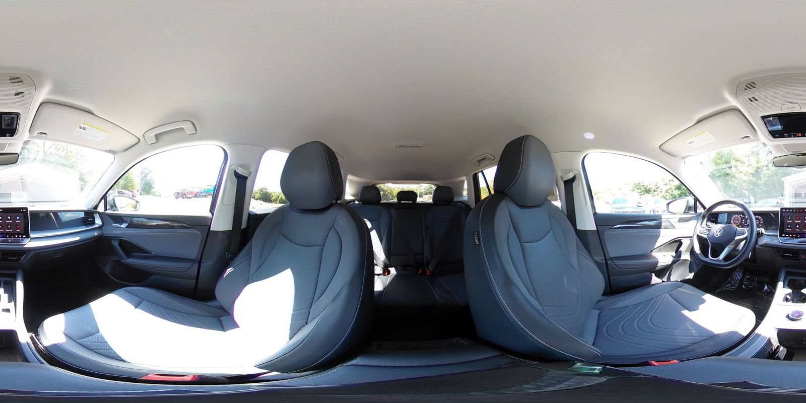 Used 2026 Volkswagen Tiguan SE FWD image 42