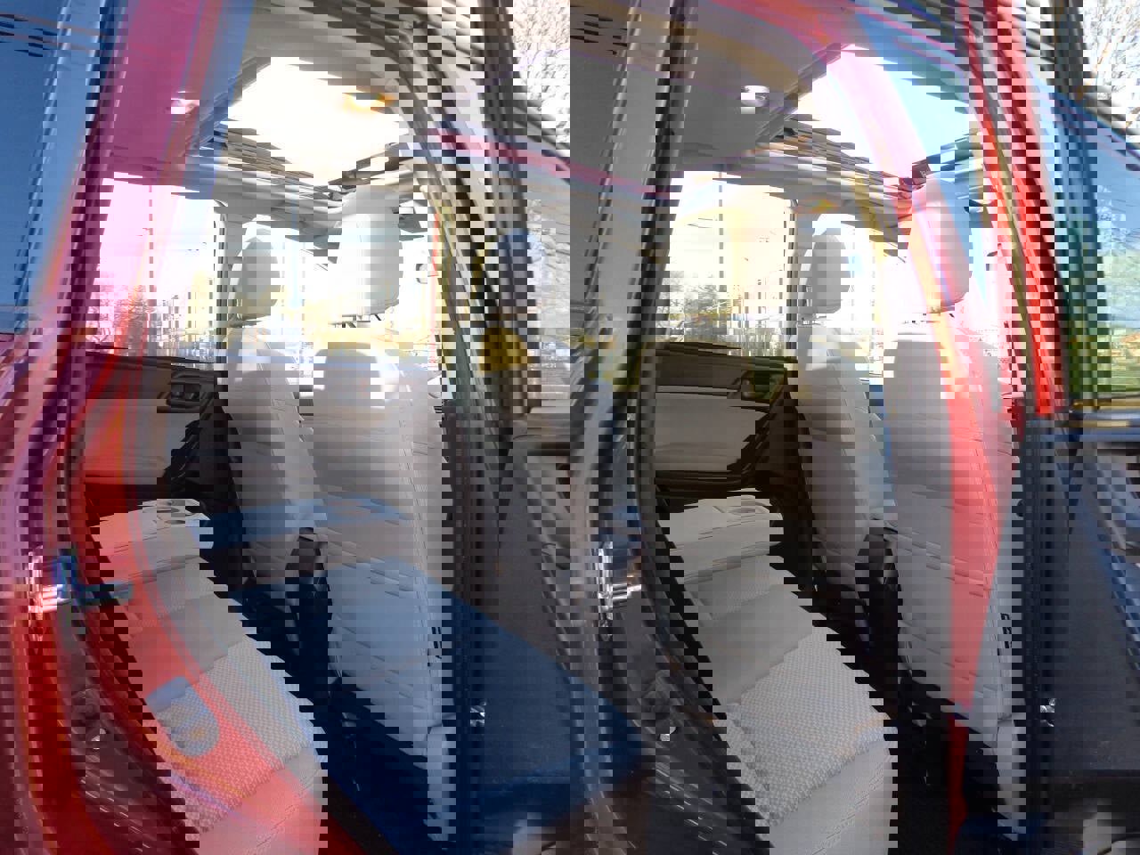 Used 2016 Subaru Forester 2.5i Premium w/ All-Weather Package image 35