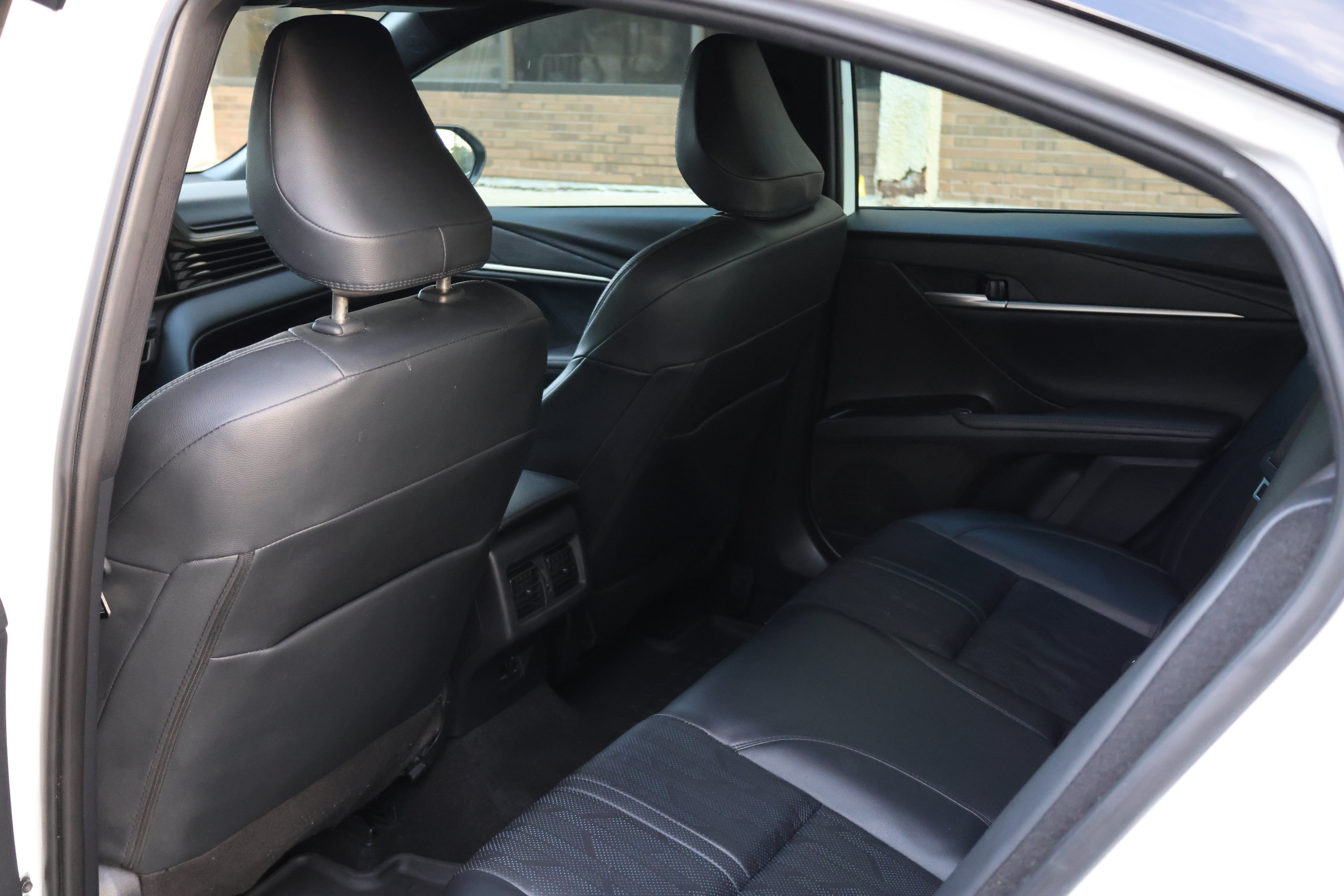 Used 2025 Toyota Camry XSE FWD image 15