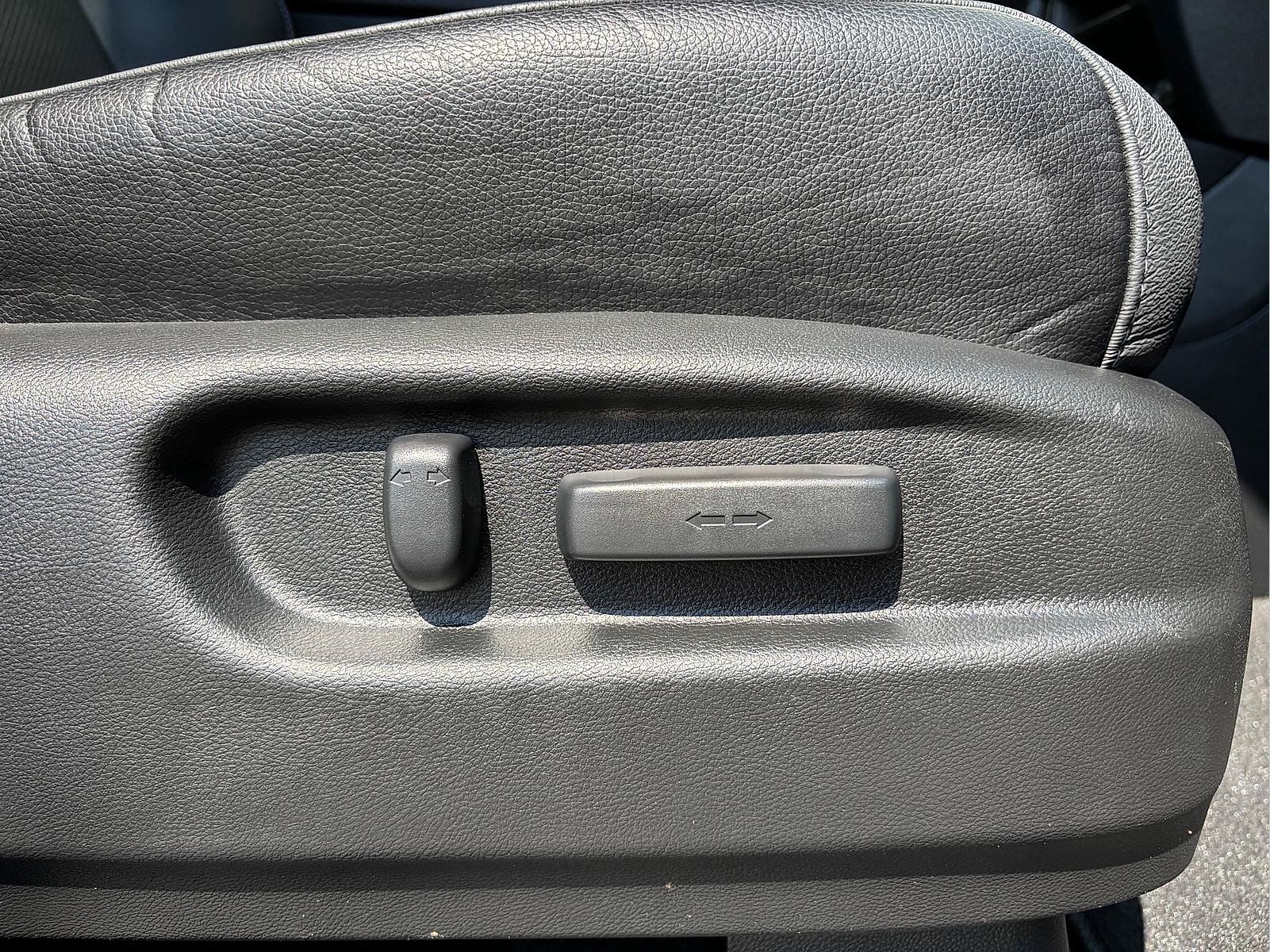 Certified 2024 Honda Passport EX-L image 40