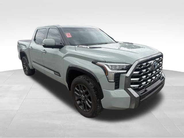 Used 2024 Toyota Tundra Platinum AWD/4WD image 29