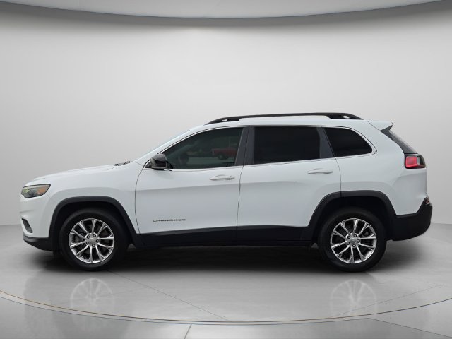 Used 2022 Jeep Cherokee Latitude Lux FWD image 3