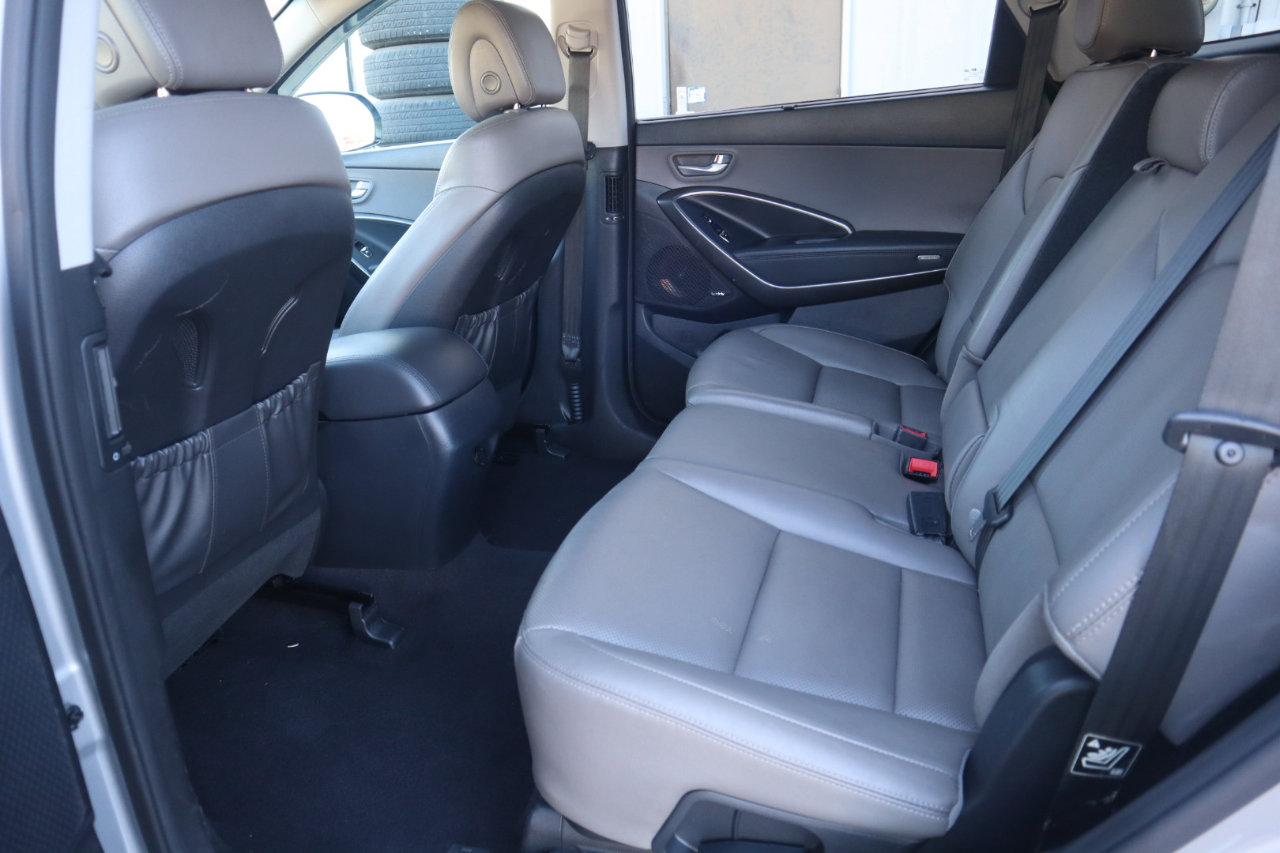 Used 2017 Hyundai Santa Fe AWD w/ SE Ultimate Tech Package 03 image 60