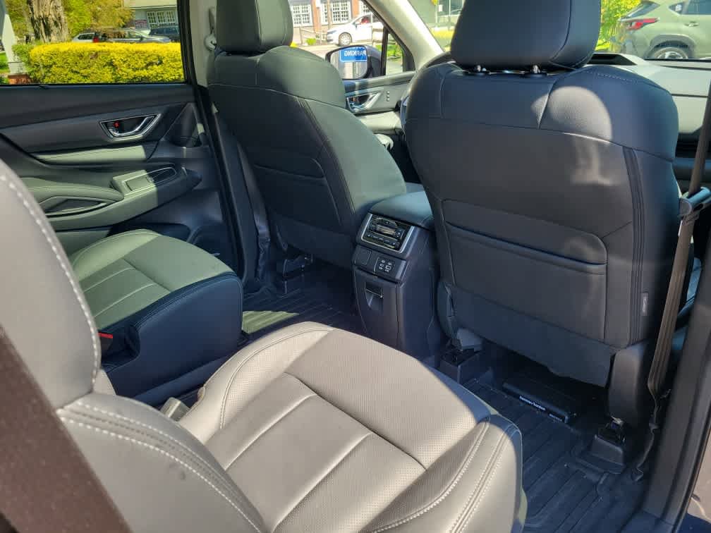 Certified 2025 Subaru Ascent Limited AWD/4WD image 32