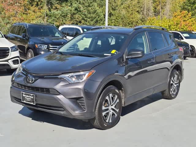 Used 2018 Toyota RAV4 LE w/ All Weather Liner Package AWD/4WD image 4