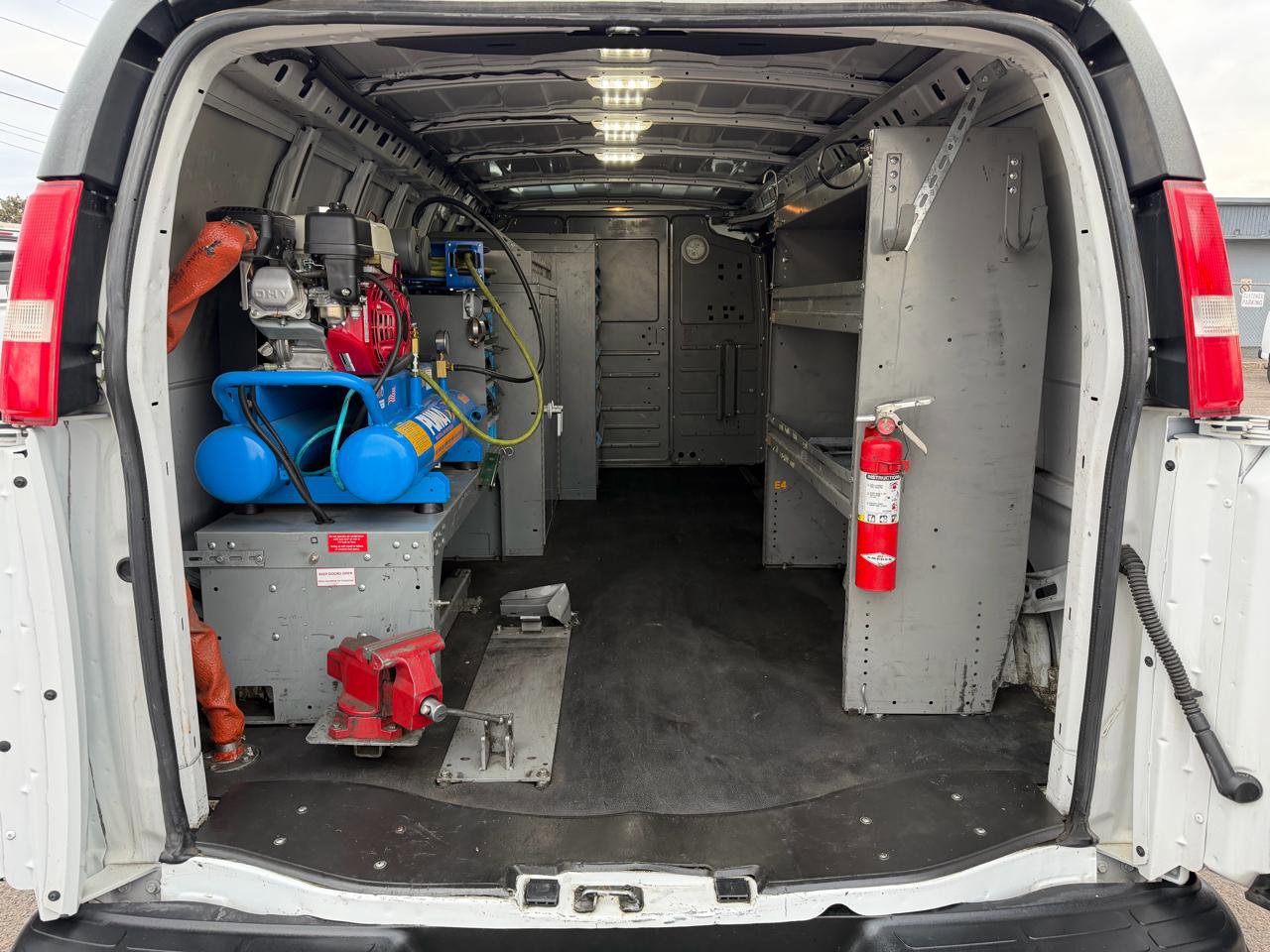 Used 2019 Chevrolet Express 3500 Extended w/ Driver Convenience Package image 23