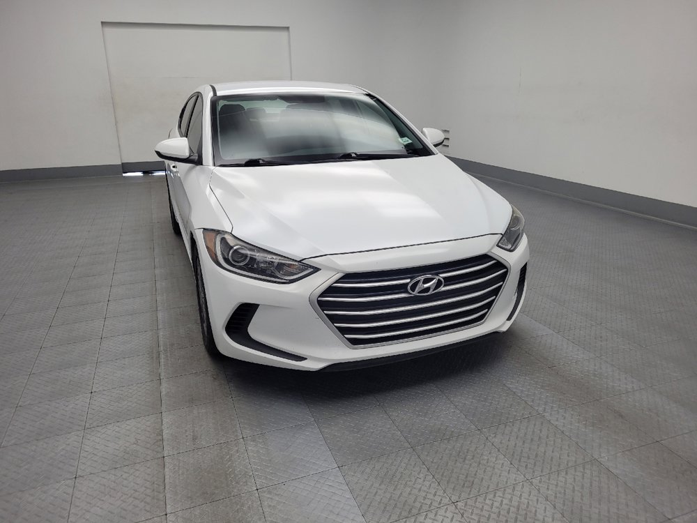 Used 2017 Hyundai Elantra SE image 14