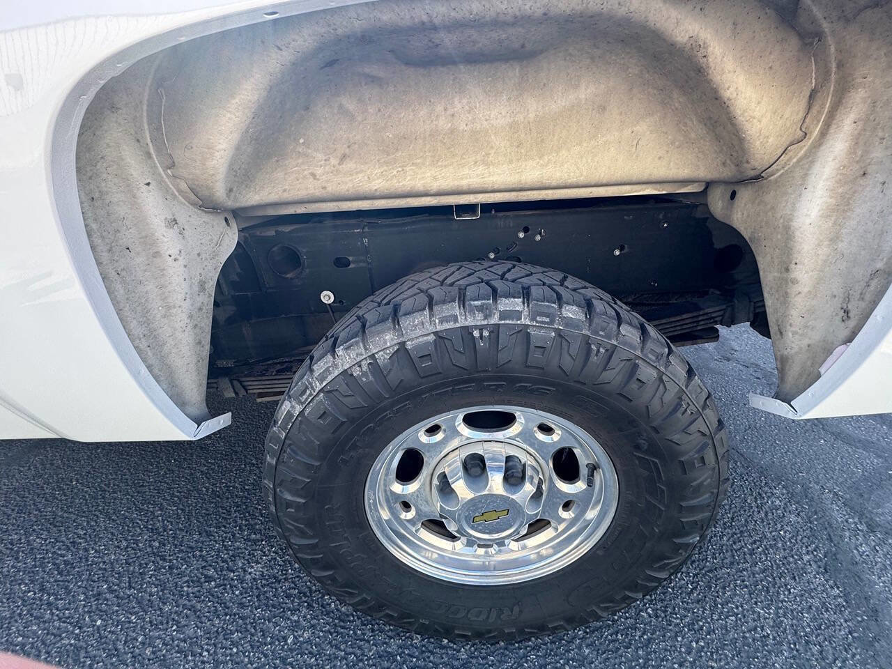 Used 2008 Chevrolet Silverado 2500 LT w/ 1LT Convenience Package AWD/4WD image 46