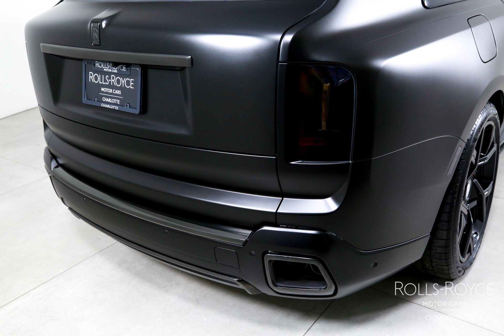 Certified 2025 Rolls-Royce Cullinan Black Badge image 42