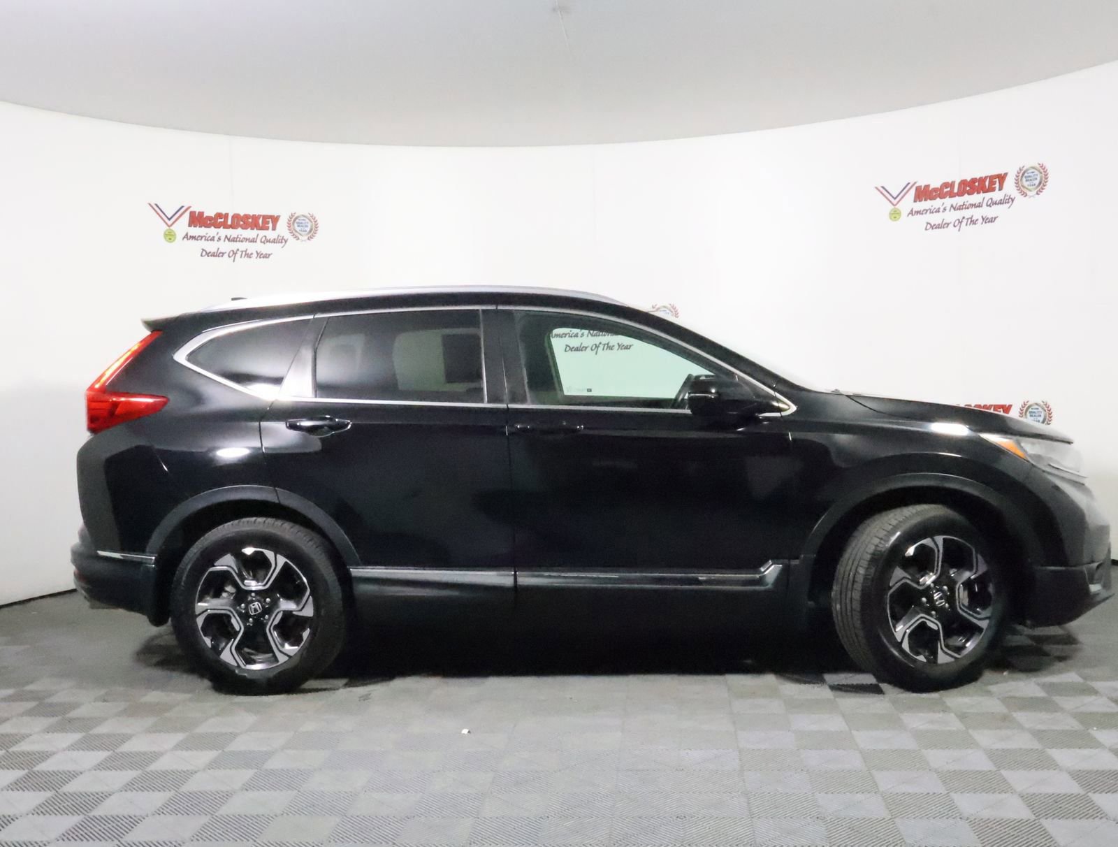 Used 2018 Honda CR-V Touring image 5