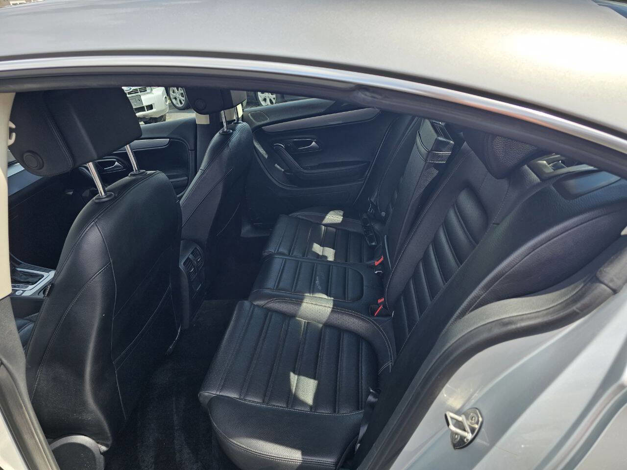 Used 2016 Volkswagen CC Sport image 16