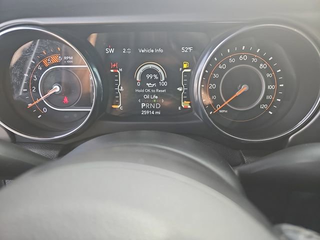 Used 2021 Jeep Gladiator Willys image 19