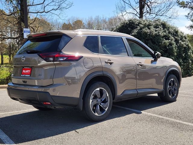 Certified 2024 Nissan Rogue SV w/ SV Premium Package FWD image 5