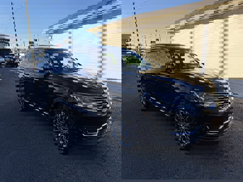 Used 2016 Lincoln MKX Reserve w/ Technology Package image 2