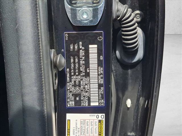 Used 2022 Toyota 4Runner SR5 RWD image 10