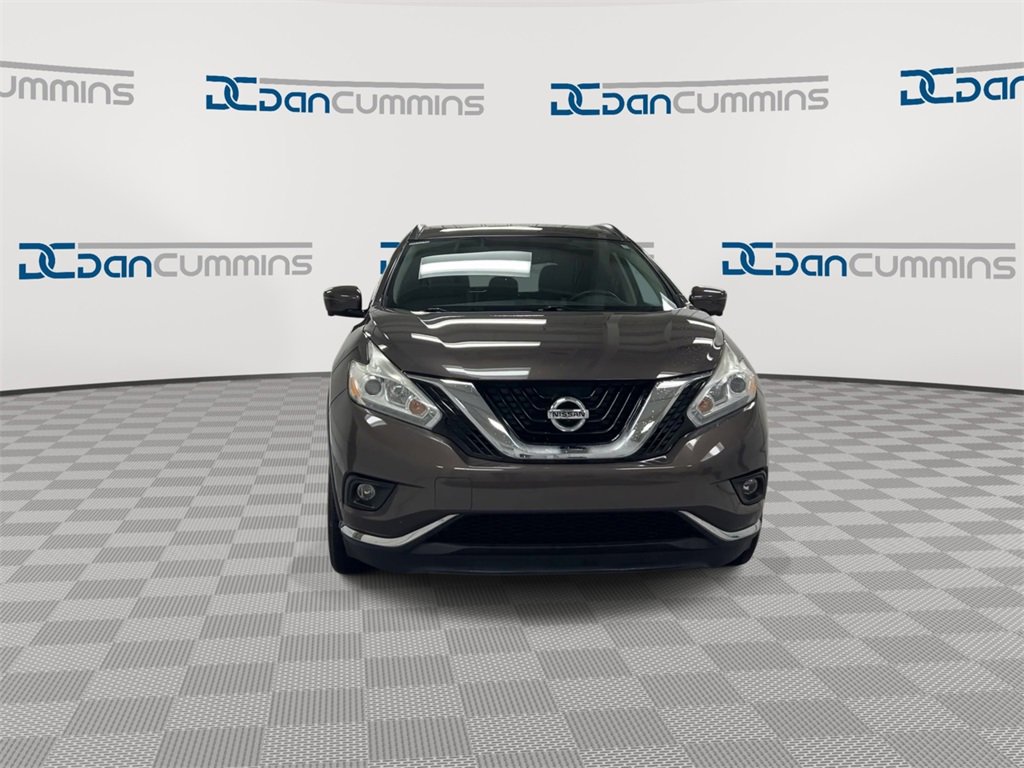 Used 2017 Nissan Murano SV w/ Premium Plus Package image 3