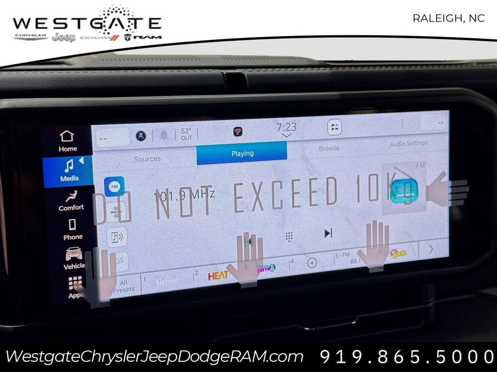 New 2026 Jeep Gladiator Rubicon image 24