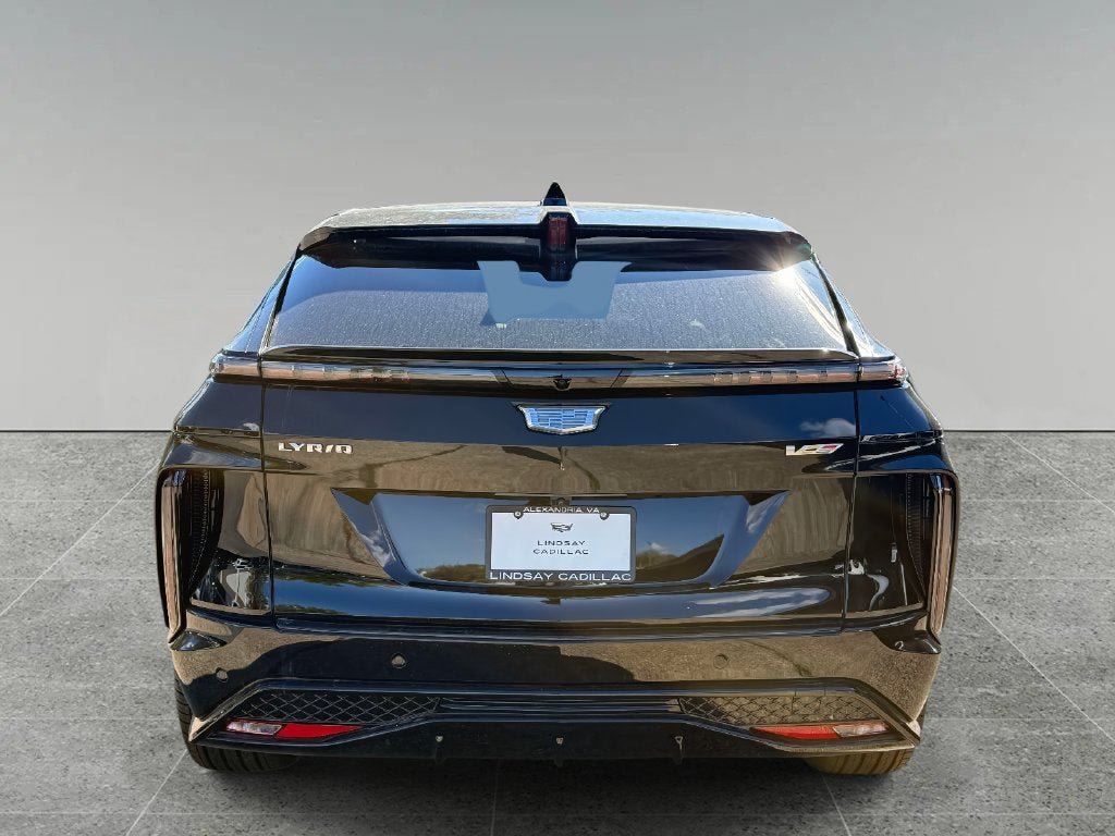 New 2026 Cadillac Lyriq V w/ LPO, Floor Liner Package AWD/4WD image 10