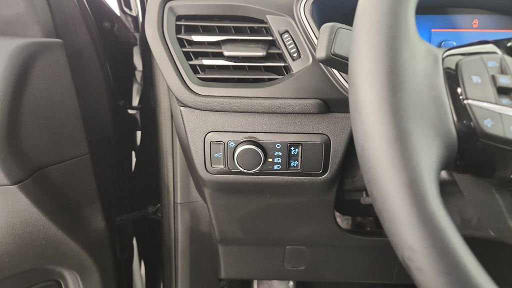 Used 2023 Ford Escape Active AWD/4WD image 22