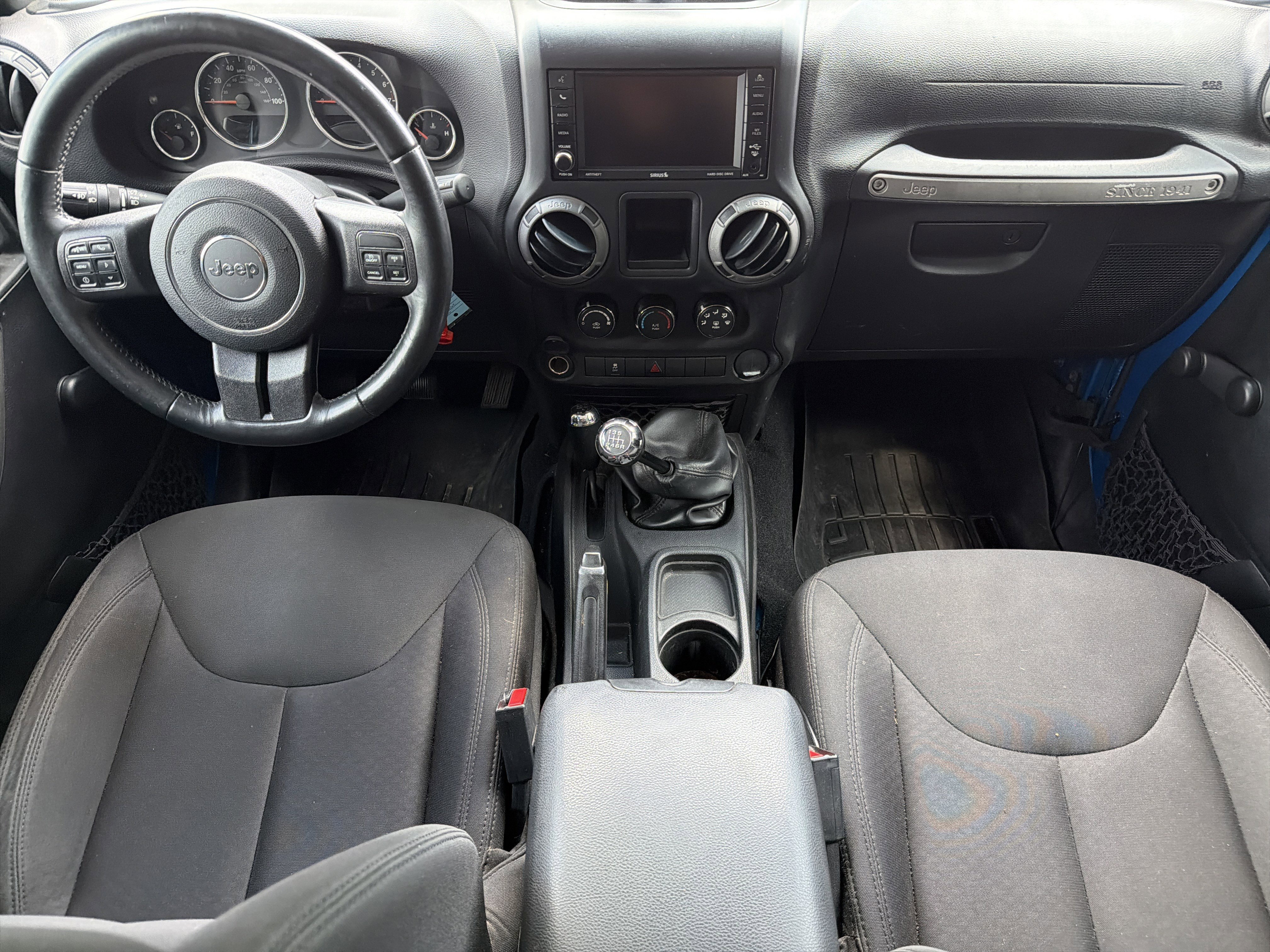 Used 2016 Jeep Wrangler Unlimited Sport AWD/4WD image 3