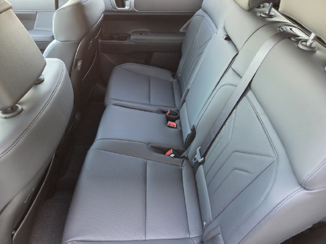 New 2027 Hyundai Santa Fe SEL FWD image 33