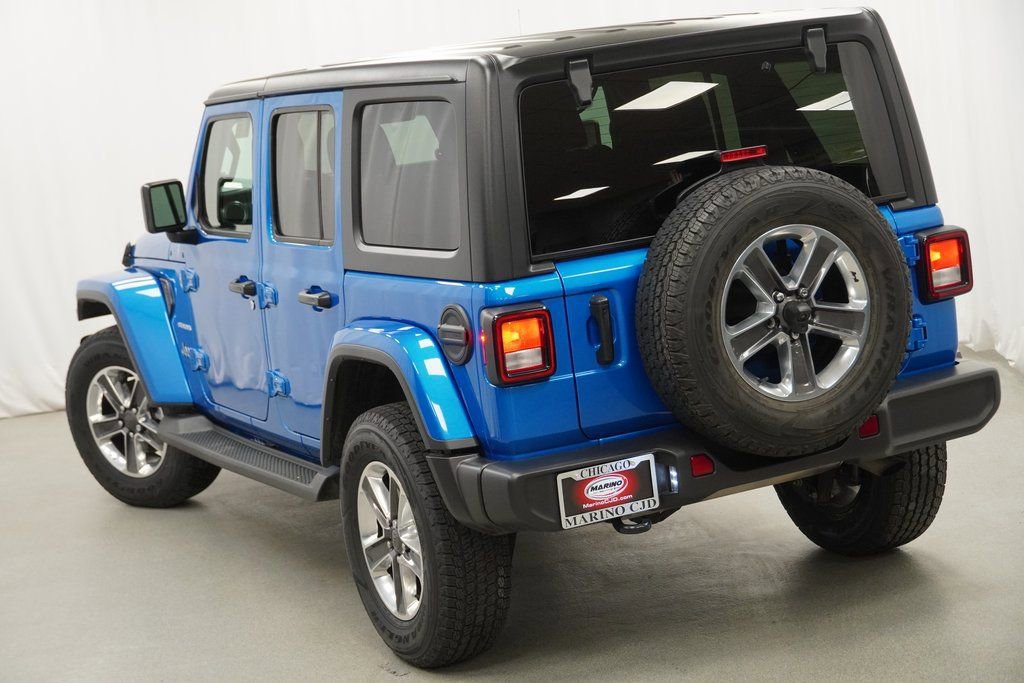 Certified 2022 Jeep Wrangler Unlimited Sahara w/ Cold Weather Group image 13