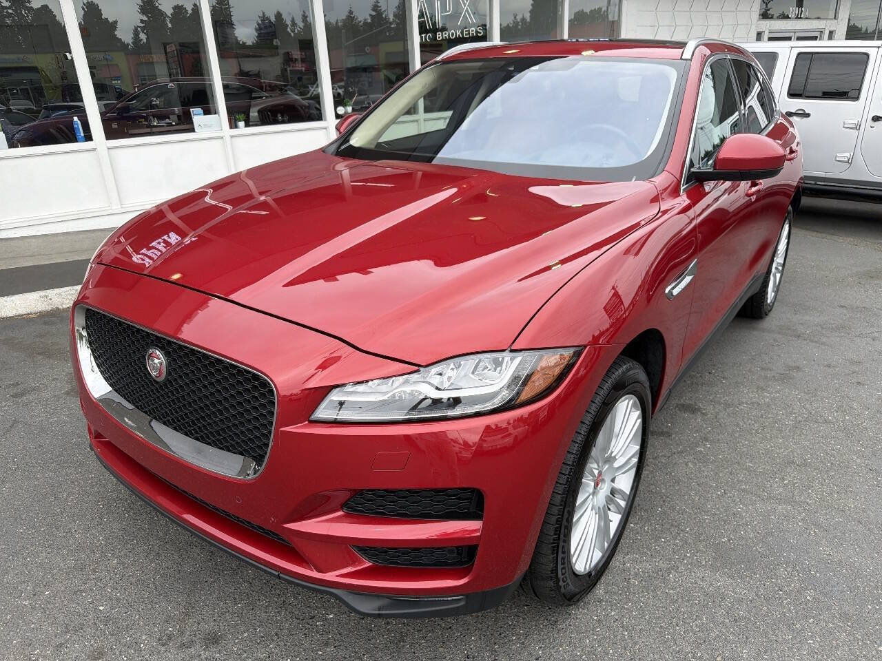 Used 2018 Jaguar F-PACE Portfolio AWD/4WD image 1