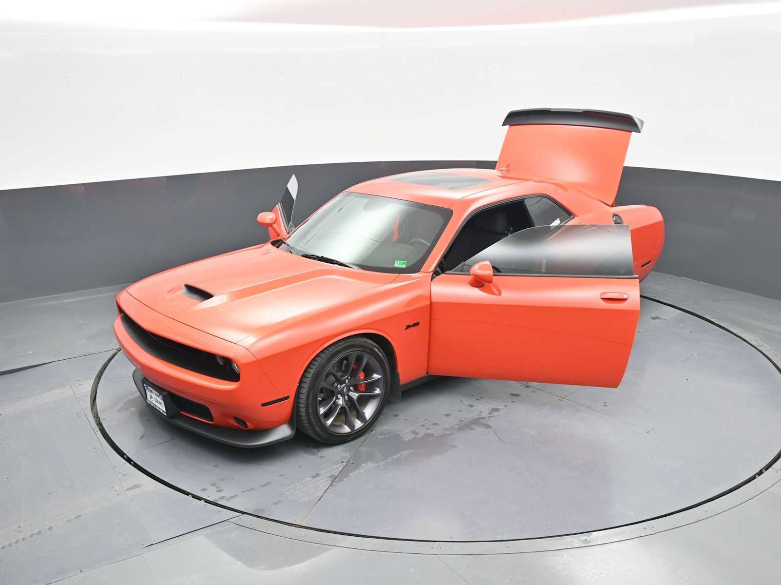 Used 2023 Dodge Challenger R/T image 49